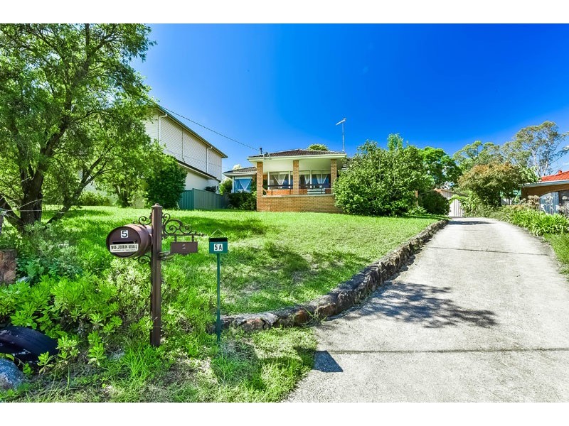 5 Haddon Place, Picton NSW 2571