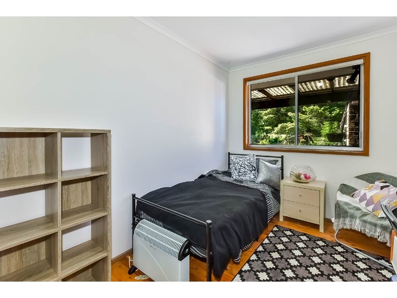 5 Haddon Place, Picton NSW 2571