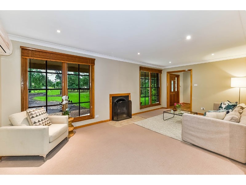 27 Tarcoola Place, Camden NSW 2570