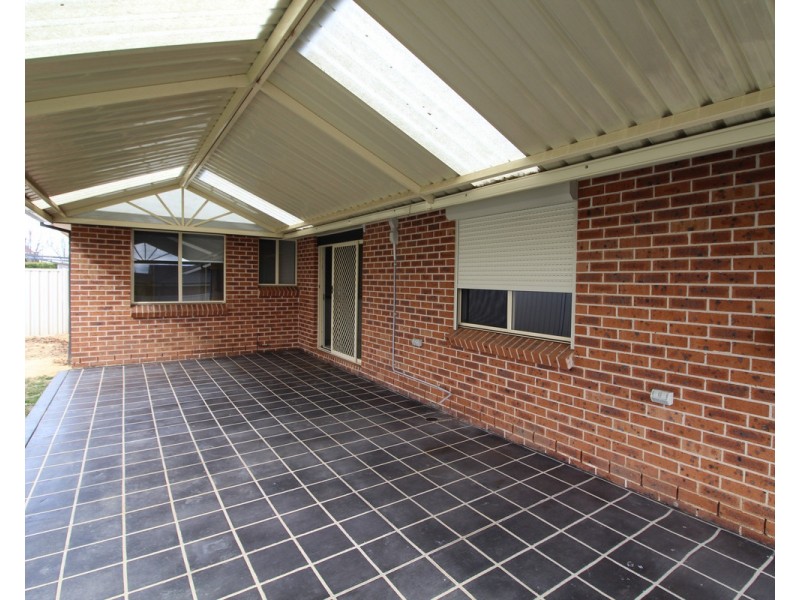 16 Denbigh Place, Harrington Park NSW 2567
