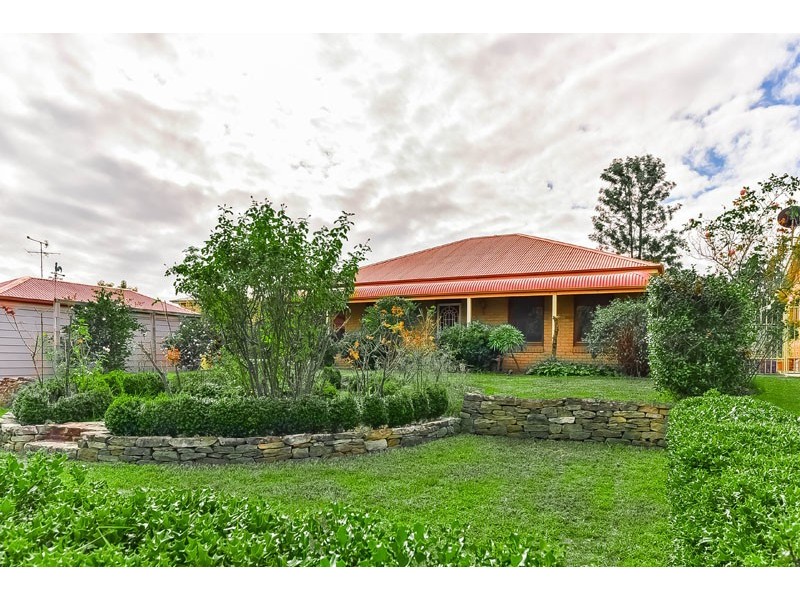 30 Welling Drive, Narellan Vale NSW 2567