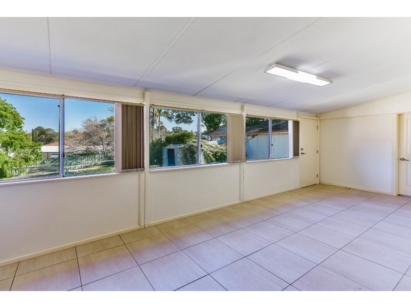 8 Gilbulla Avenue, Camden NSW 2570
