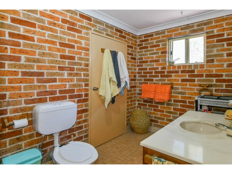 124 The Old Oaks Road, Grasmere NSW 2570