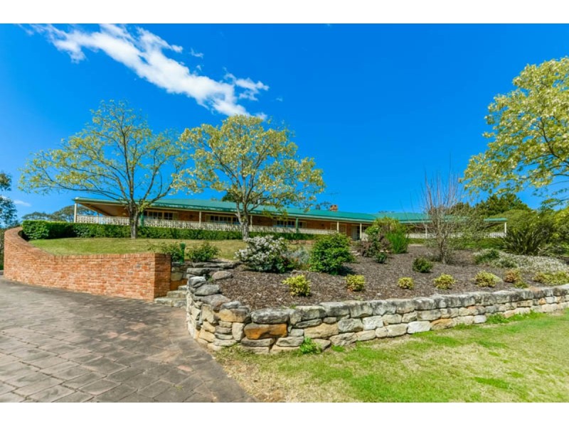 3 Doust Place, Grasmere NSW 2570