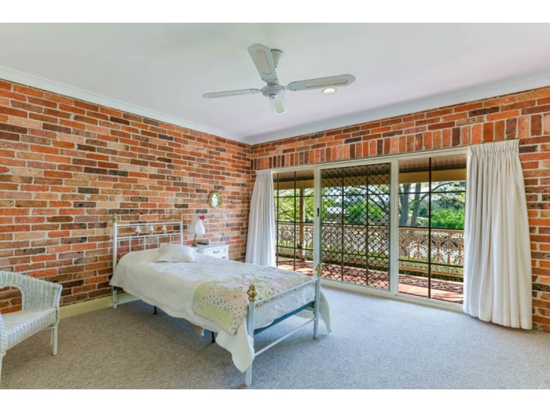 3 Doust Place, Grasmere NSW 2570