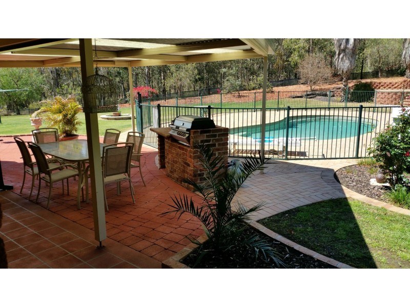 3 Doust Place, Grasmere NSW 2570
