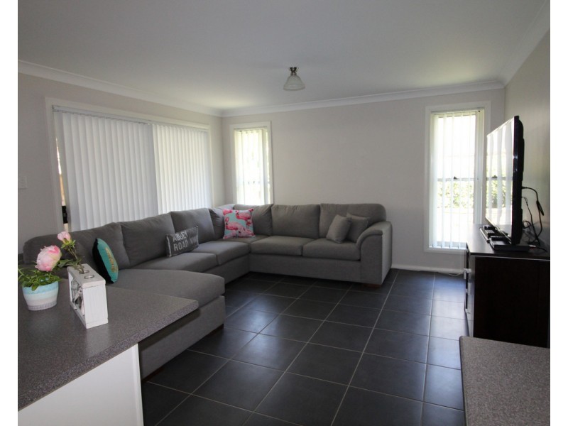 2B Parkway, Camden Park NSW 2570