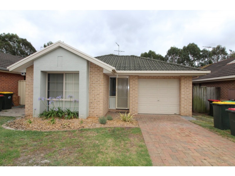 37 Veness Circuit, Narellan Vale NSW 2567