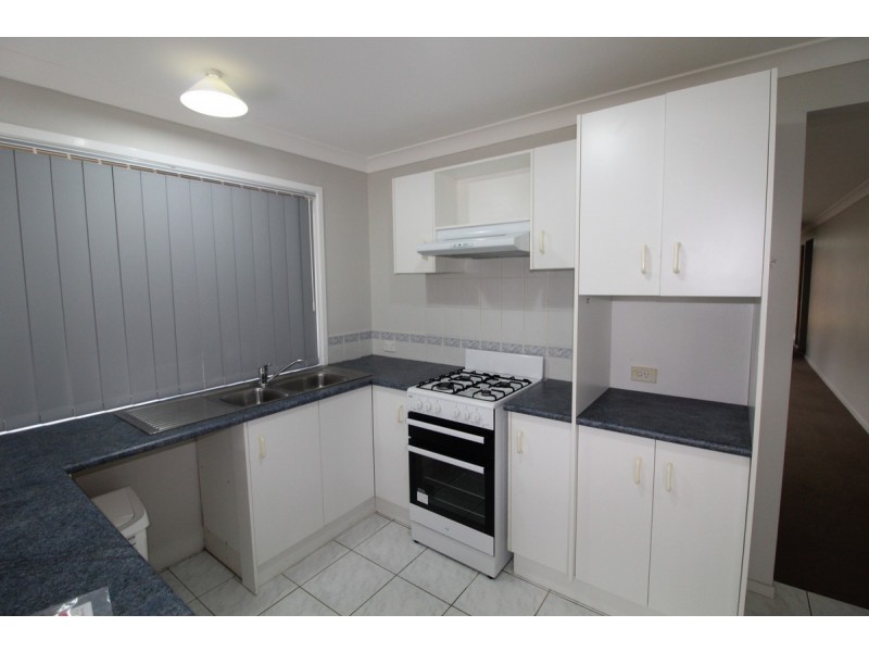 37 Veness Circuit, Narellan Vale NSW 2567