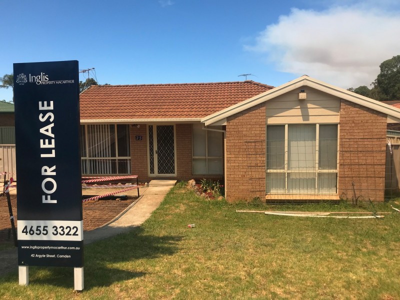 35 Karrabul Road, St Helens Park NSW 2560