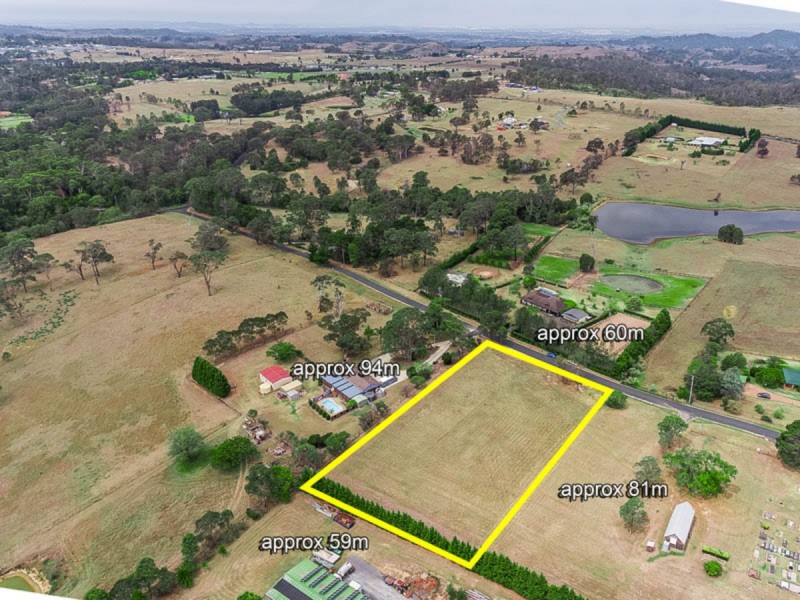 100 Old Oaks Road, The Oaks NSW 2570