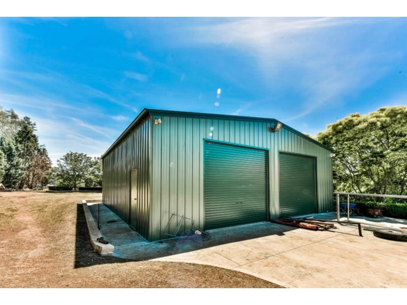 10 Aberfoyle Place, Grasmere NSW 2570