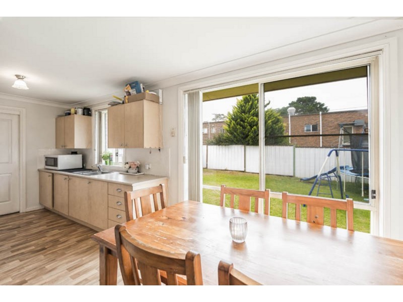 6/1A Mcintosh Street, The Oaks NSW 2570