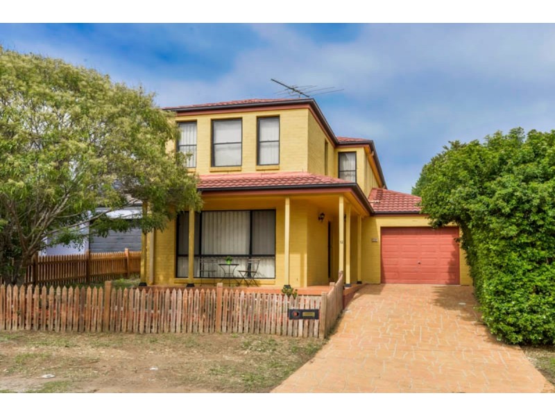 12 Reserve Circuit, Currans Hill NSW 2567