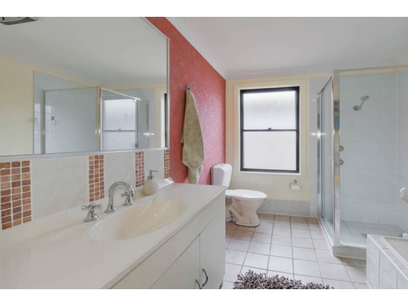 12 Reserve Circuit, Currans Hill NSW 2567