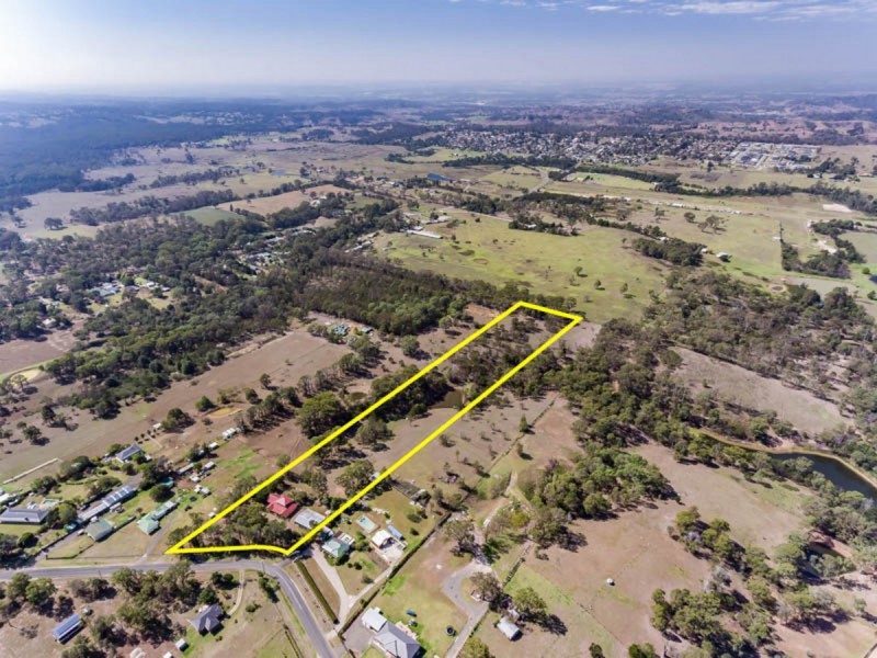 65 Binalong Road, Belimbla Park NSW 2570