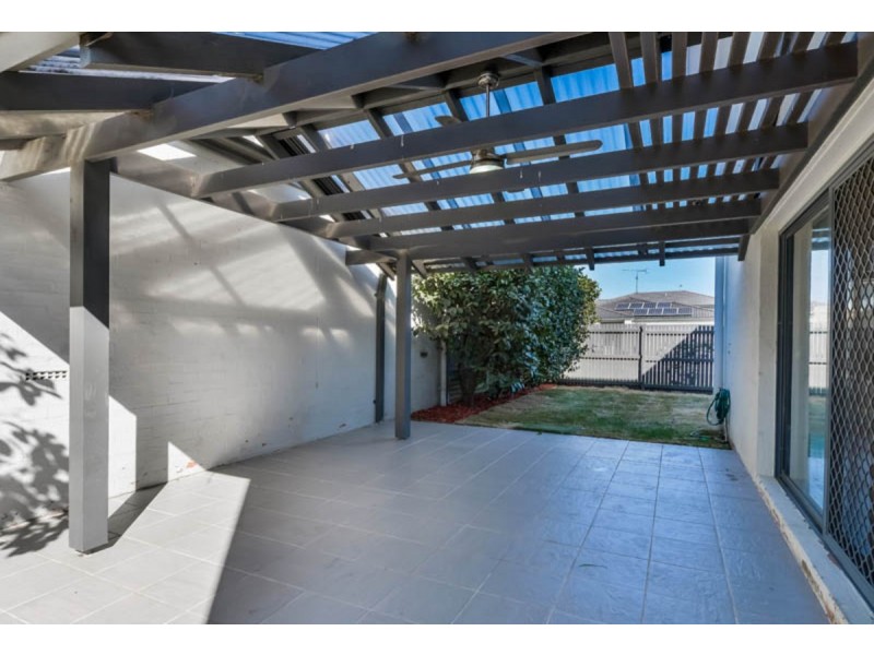 120 Minorca Circuit, Spring Farm NSW 2570