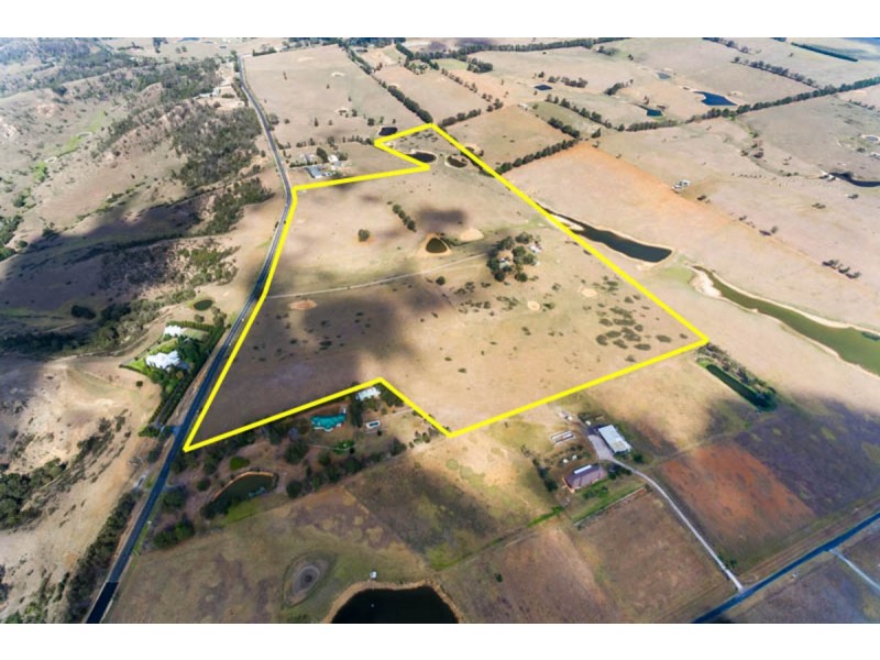 125 Montpelier Drive, The Oaks NSW 2570