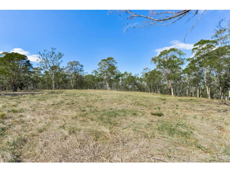 219 Donalds Range Road, Razorback NSW 2571