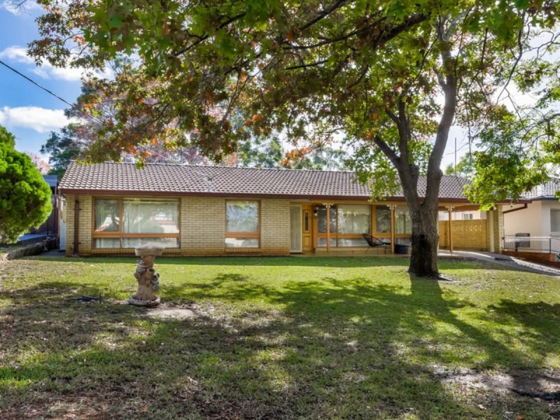 26 Ulmarra Avenue, Camden South NSW 2570