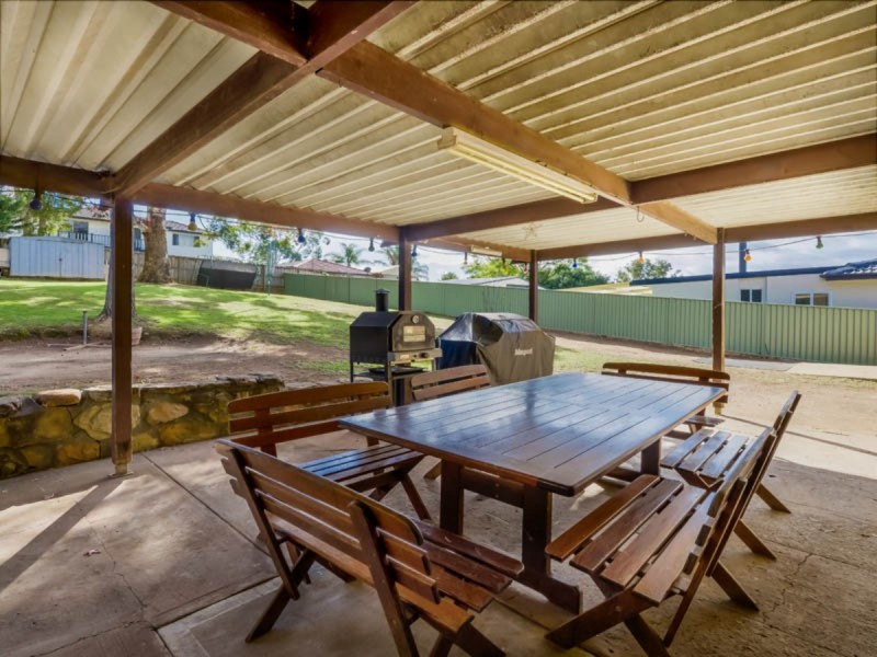 26 Ulmarra Avenue, Camden South NSW 2570