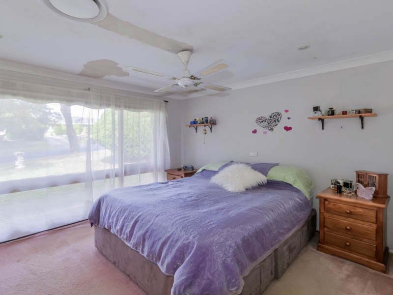 26 Ulmarra Avenue, Camden South NSW 2570