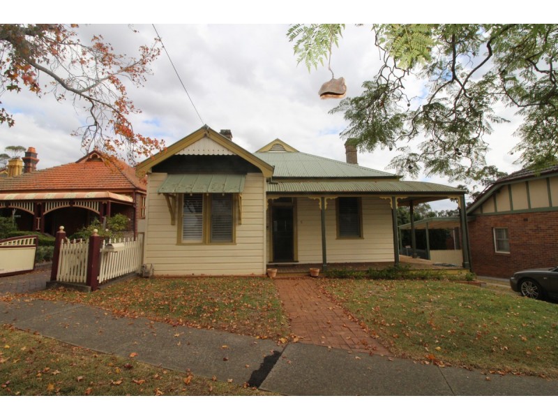 5 Menangle Road, Camden NSW 2570