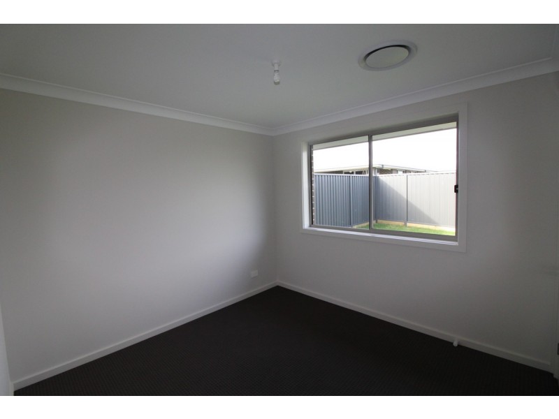 19 Mooney Street, Spring Farm NSW 2570