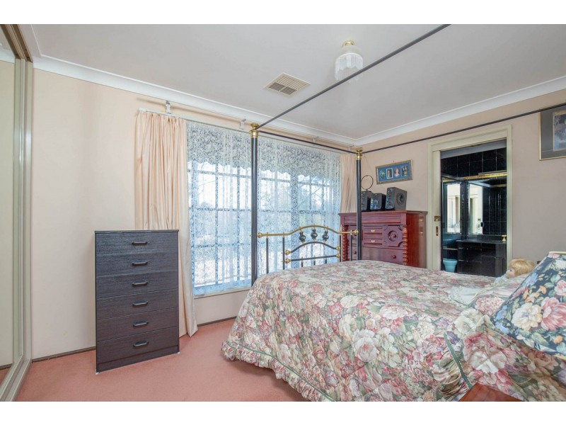 210 Dairy Road, The Oaks NSW 2570