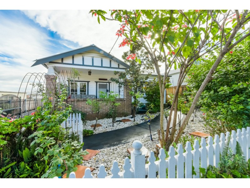 13 Broughton Street, Camden NSW 2570
