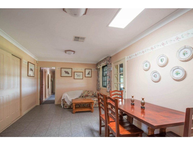 The Oaks NSW 2570