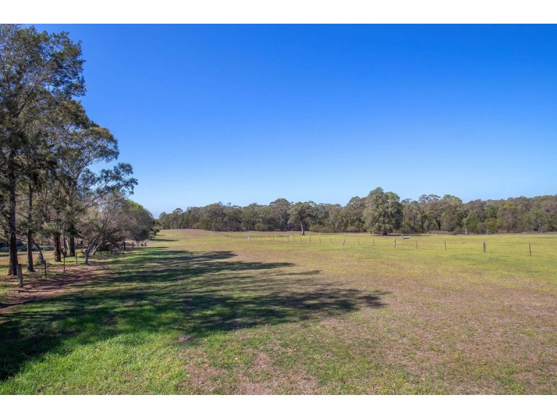 The Oaks NSW 2570