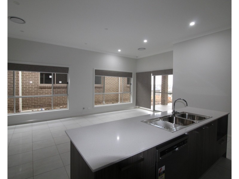 20 Wainwright Drive, Cobbitty NSW 2570