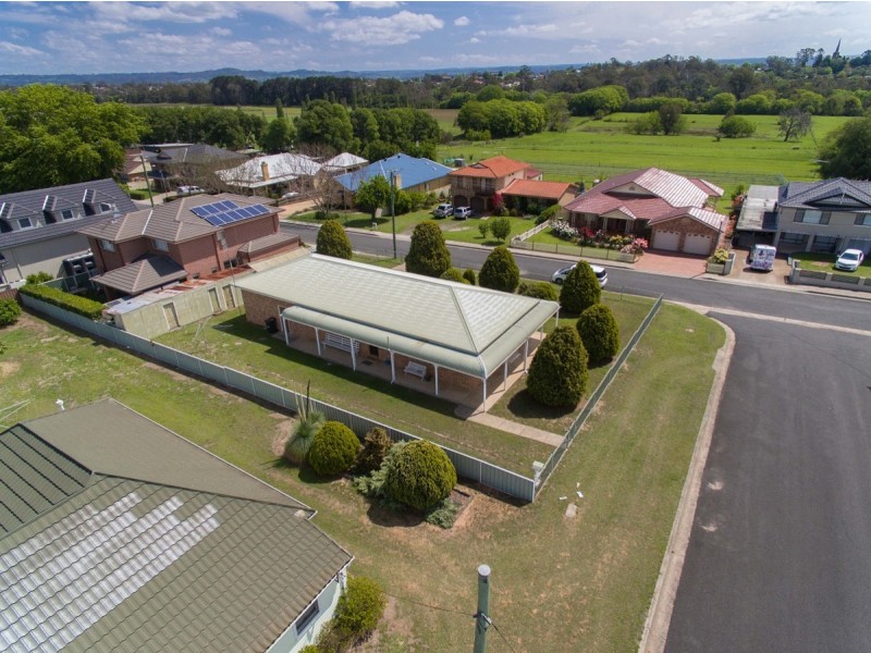 3 Luker Street, Elderslie NSW 2570