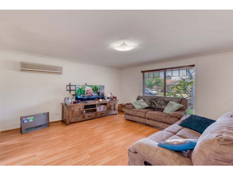 1 Lacy Place, Mount Annan NSW 2567