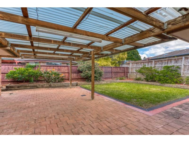 1 Lacy Place, Mount Annan NSW 2567