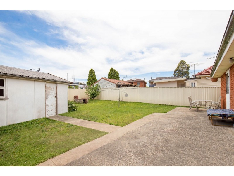 3 Lester Street, Lurnea NSW 2170