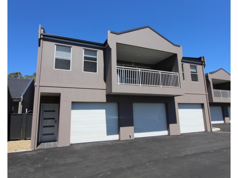 19/2 Wire Lane, Camden South NSW 2570