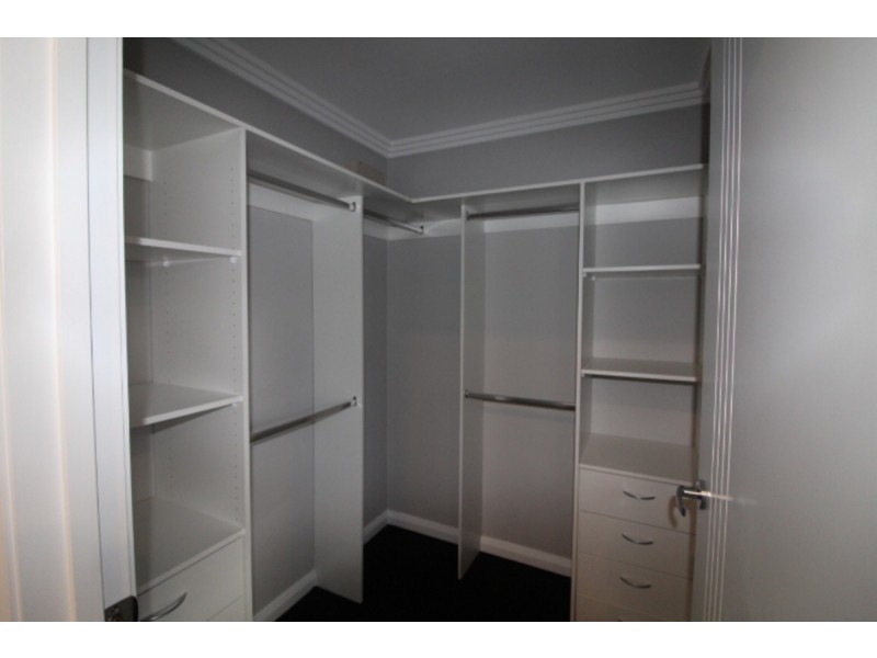 6/2 Wire Lane, Camden South NSW 2570