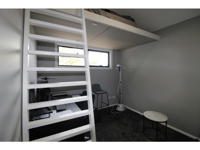 8a Mulgara Place, St Helens Park NSW 2560