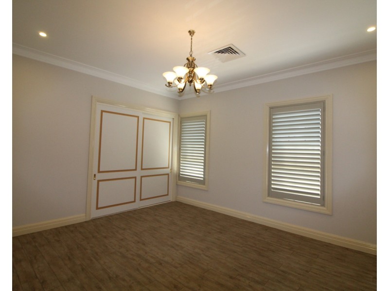 1 Greta Avenue, Harrington Park NSW 2567