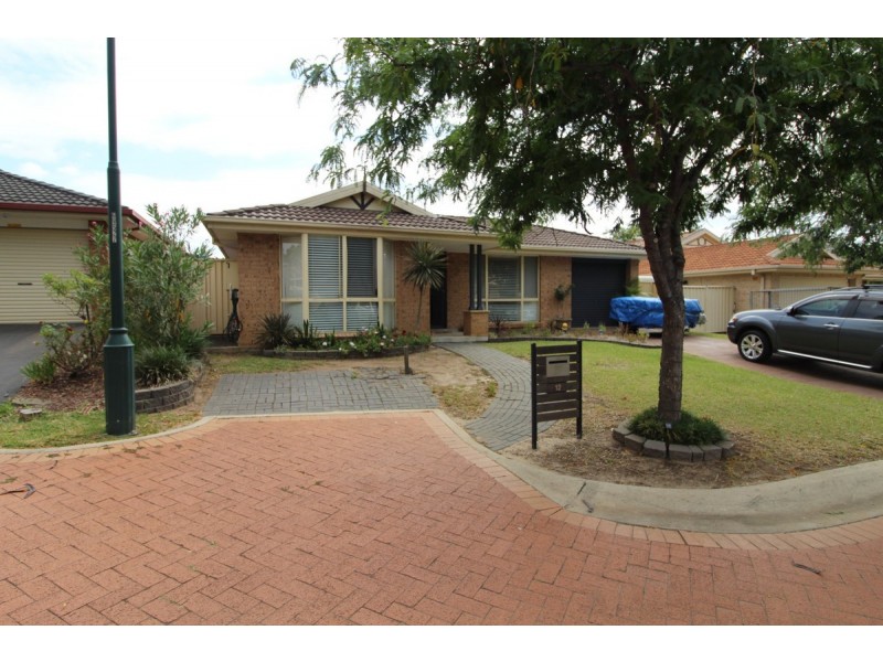 12 Pincombe Crescent, Harrington Park NSW 2567