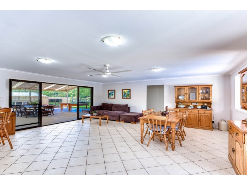 415 Calf Farm Road, Mount Hunter NSW 2570