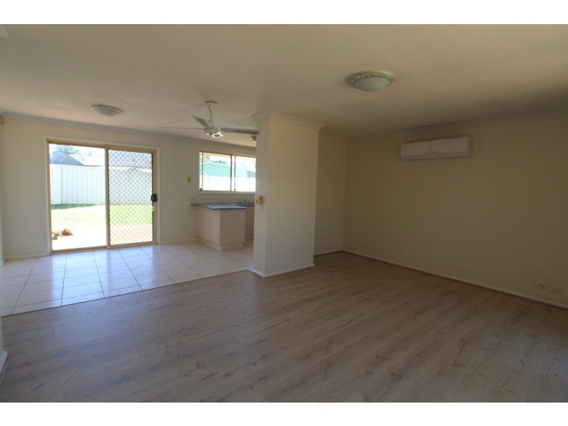 4B Hodges Place, Currans Hill NSW 2567