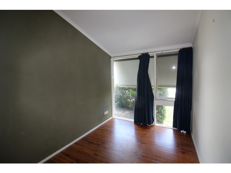 13 Bourke Place, Camden South NSW 2570