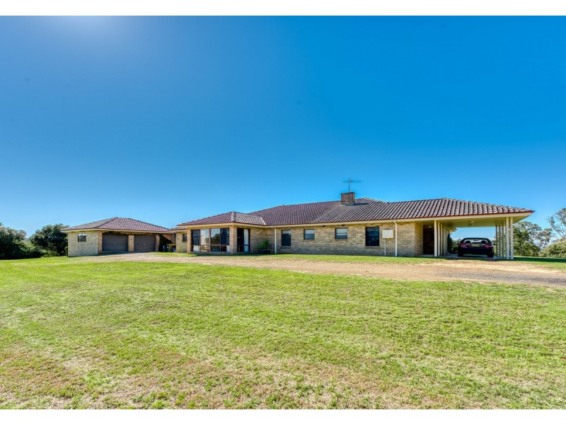 350 Rapleys Loop Road, Werombi NSW 2570