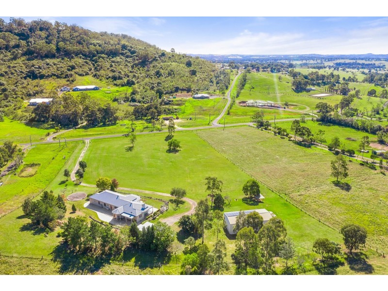135 Cummins Road, Menangle NSW 2568