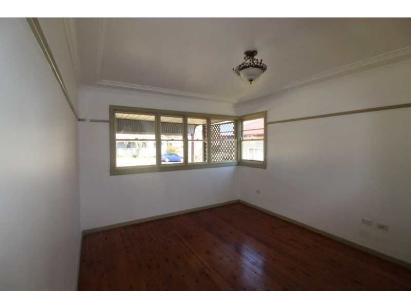 9 Barsden Street, Camden NSW 2570