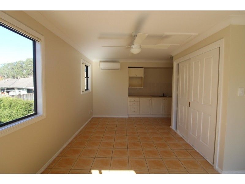 8A/92-98 Glenfield Drive, Currans Hill NSW 2567