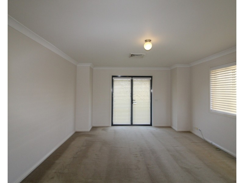 9 Bridgewater Boulevard, Camden Park NSW 2570